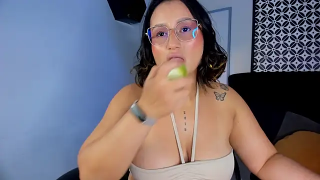 Sussy sunny online show from October 1, 2025, 8:24 pm