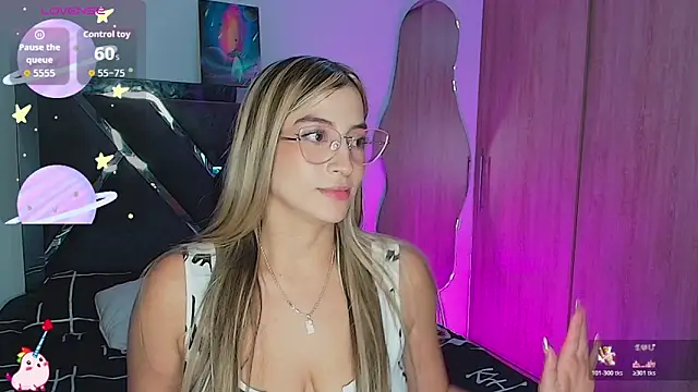 Issabela G1 online show from October 18, 2025, 1:18 am