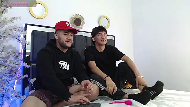 Valerio 22 online show from October 21, 2025, 3:50 am