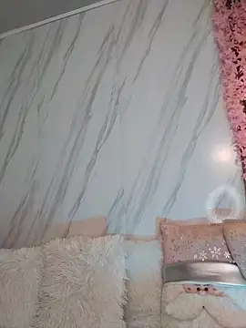 Nanda Vixen online show from December 3, 2025, 10:25 am