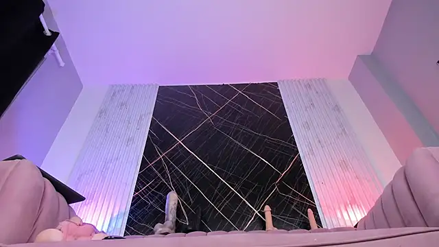 Snapshot of amber__blair chatting on February 27, 2025, 12:36 am amber  blair online show from February 27, 2025, 12:36 am