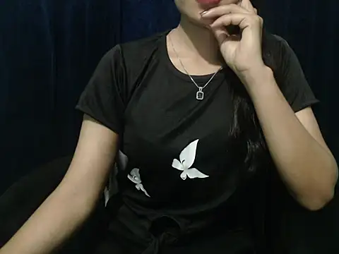 Yashi online show from April 27, 2026, 5:00 pm