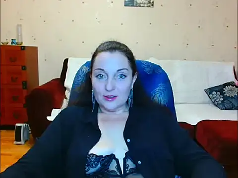 Snapshot of Alice3694 chatting on February 22, 2026, 4:48 am Alice3694 online show from February 22, 2026, 4:48 am