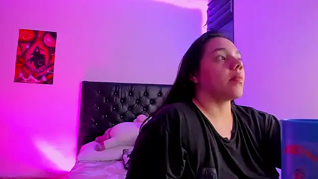 Snapshot of Cheelsea_ chatting on March 12, 2025, 8:08 am Cheelsea  online show from March 12, 2025, 8:08 am