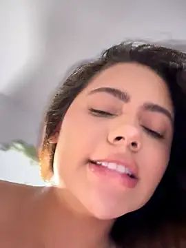 Aryrosee online show from February 2, 2026, 8:52 pm