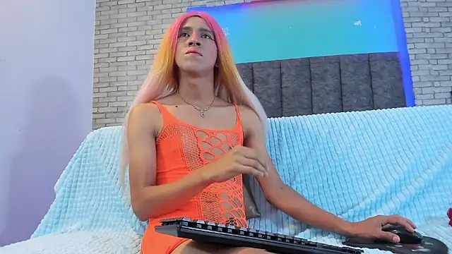 Samira Ali online show from December 5, 2024, 12:50 pm