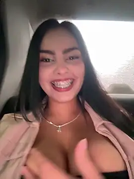 Snapshot of Maddy_Rouse_ chatting on January 5, 2026, 6:22 pm Maddy Rouse online show from January 5, 2026, 6:22 pm