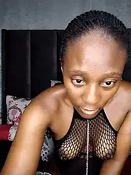 Lucy Blacksilk online show from February 1, 2026, 9:51 am