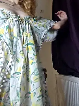 Snapshot of roxi_katty chatting on February 22, 2026, 12:13 am roxi katty online show from February 22, 2026, 12:13 am