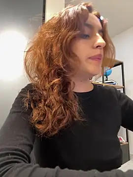 Katee Jones online show from February 18, 2026, 7:54 pm