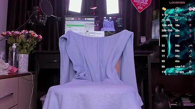 Raissa sky26 online show from March 27, 2026, 3:48 am