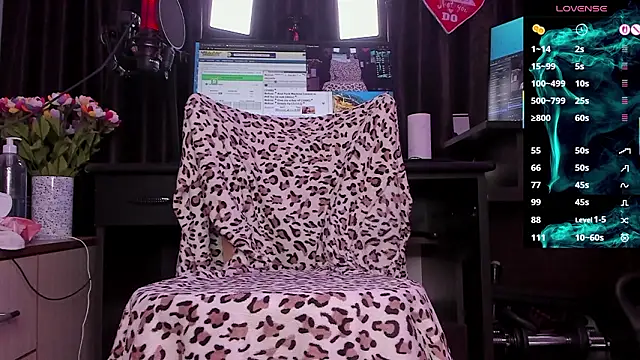 Raissa sky26 online show from March 23, 2026, 3:50 am