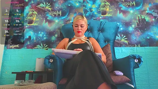 Snow Goddess online show from October 13, 2025, 4:14 am