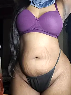 susmithasushi81 online show from February 25, 2026, 4:29 pm