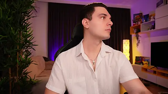 Snapshot of billypassion chatting on February 10, 2025, 5:03 am billypassion online show from February 10, 2025, 5:03 am