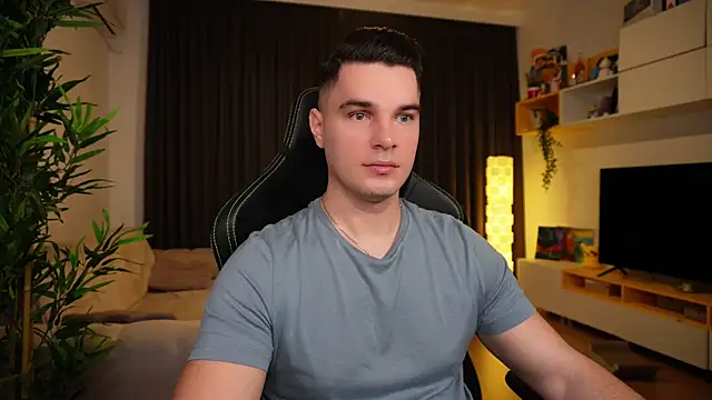 Snapshot of billypassion chatting on February 14, 2025, 5:30 am billypassion online show from February 14, 2025, 5:30 am