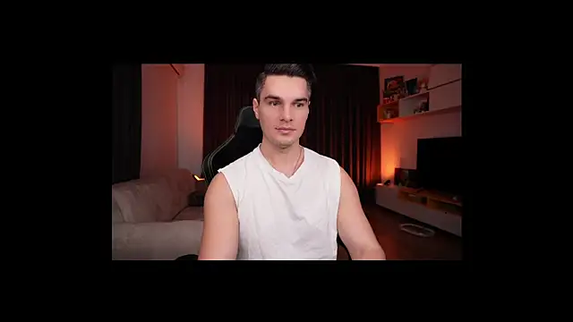 Snapshot of billypassion chatting on February 3, 2025, 8:57 am billypassion online show from February 3, 2025, 8:57 am