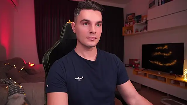 Snapshot of billypassion chatting on December 2, 2024, 12:57 pm billypassion online show from December 2, 2024, 12:57 pm