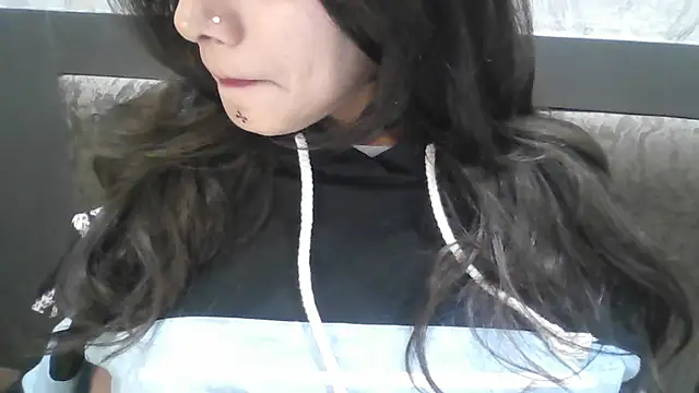 Snapshot of krati74 chatting on October 12, 2025, 7:15 pm krati74 online show from October 12, 2025, 7:15 pm