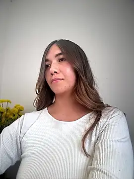 Snapshot of Iris_lee chatting on January 9, 2026, 7:32 pm Iris lee online show from January 9, 2026, 7:32 pm