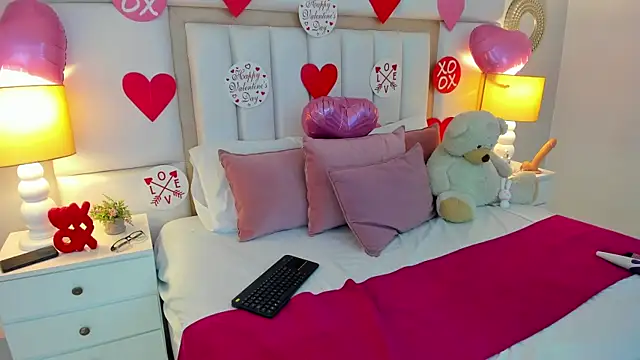 EllaBennet online show from February 12, 2025, 5:15 am