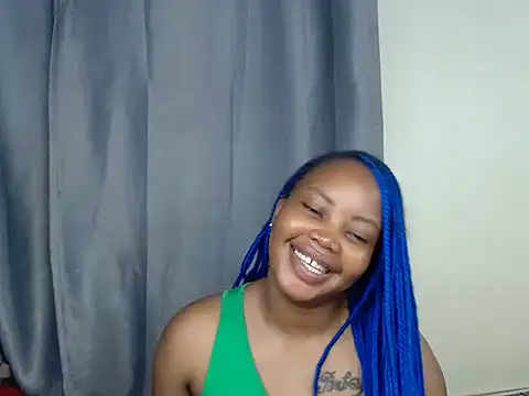 Snapshot of Petit_haris chatting on July 3, 2026, 1:50 pm Petit haris online show from July 3, 2026, 1:50 pm