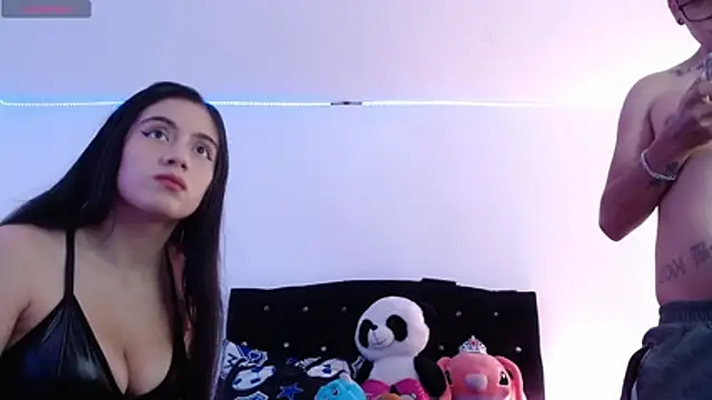 Snapshot of Bonny_Bonss chatting on April 8, 2026, 8:21 pm Bonny Bonss online show from April 8, 2026, 8:21 pm