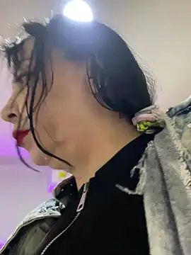 eva sexx69 online show from April 14, 2026, 12:10 pm