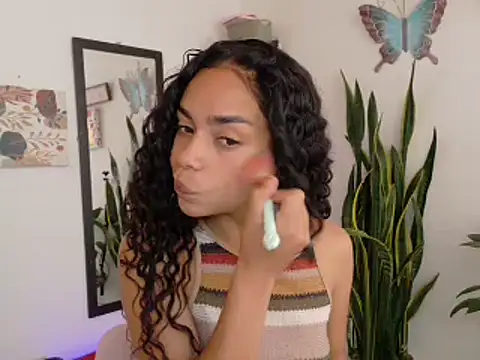 lali2gab online show from April 9, 2026, 8:37 pm