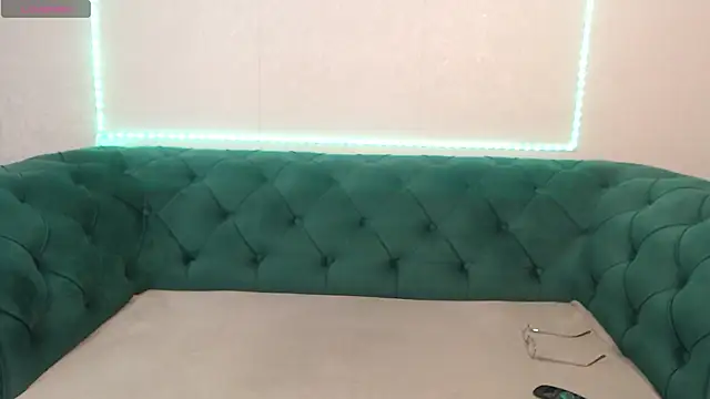 IvanaCharm online show from February 23, 2025, 4:28 am