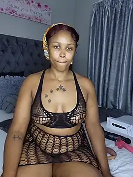 Snapshot of Drippincaty chatting on December 19, 2024, 7:18 pm Drippincaty online show from December 19, 2024, 7:18 pm