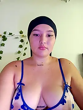 Snapshot of Celeste_camila18 chatting on September 27, 2025, 2:23 pm Celeste camila18 online show from September 27, 2025, 2:23 pm