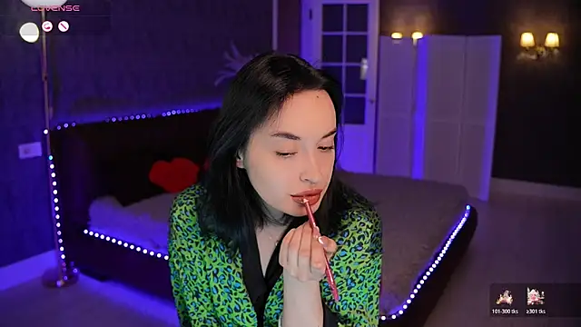 Snapshot of Miss_Elia chatting on February 5, 2026, 12:06 am Miss Elia online show from February 5, 2026, 12:06 am