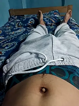 funnguy25 online show from October 25, 2025, 4:33 am