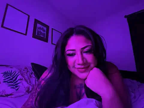 Snapshot of Phoenixcalixo chatting on July 27, 2026, 6:53 am Phoenixcalixo online show from July 27, 2026, 6:53 am