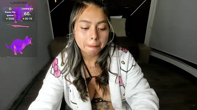 AntonellaRosee  online show from March 3, 2025, 5:52 pm