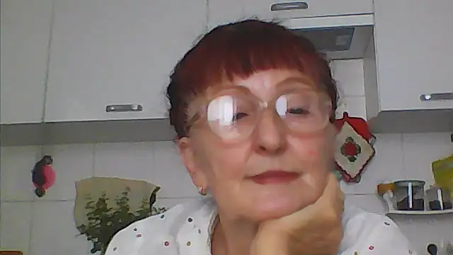 Snapshot of TanyaSweet634 chatting on July 14, 2026, 5:34 am TanyaSweet634 online show from July 14, 2026, 5:34 am