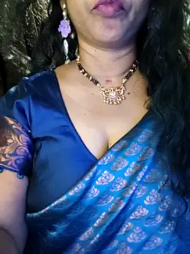 Snapshot of Bangarupapa chatting on June 20, 2026, 4:39 am Bangarupapa online show from June 20, 2026, 4:39 am