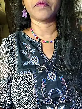 Snapshot of Bangarupapa chatting on June 4, 2026, 5:01 am Bangarupapa online show from June 4, 2026, 5:01 am