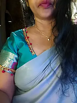 Snapshot of Bangarupapa chatting on July 11, 2026, 4:57 am Bangarupapa online show from July 11, 2026, 4:57 am