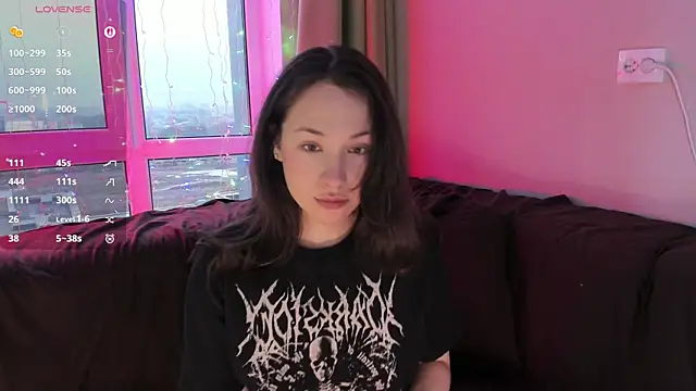 Snapshot of MonicaRocket chatting on November 30, 2025, 12:28 pm MonicaRocket online show from November 30, 2025, 12:28 pm