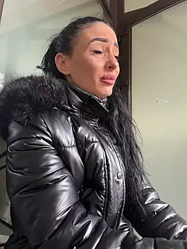 FeetVibe online show from April 4, 2026, 6:09 am