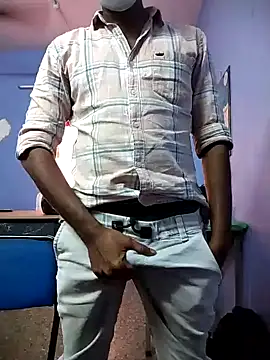 Snapshot of Tamilandteluguboy14 chatting on January 24, 2025, 10:00 am Tamilandteluguboy14 online show from January 24, 2025, 10:00 am
