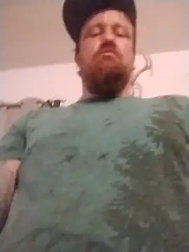 Snapshot of hornygiltz92 chatting on March 1, 2026, 6:57 am hornygiltz92 online show from March 1, 2026, 6:57 am