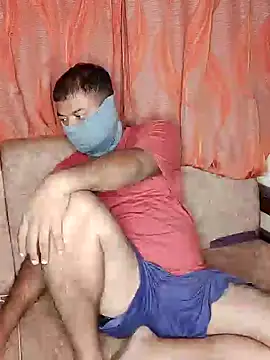 anika013 online show from December 6, 2024, 5:47 am