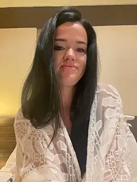 English-Chloe96 online show from November 16, 2025, 4:50 am