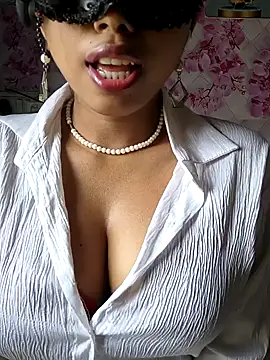 Snapshot of sandy_naughty chatting on February 14, 2026, 8:03 am sandy naughty online show from February 14, 2026, 8:03 am