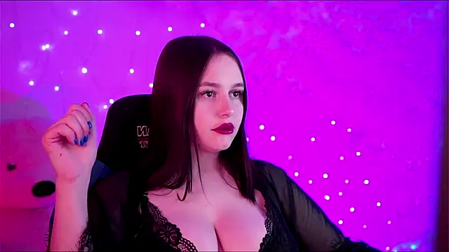 SerenaFerrera online show from December 4, 2024, 10:46 pm