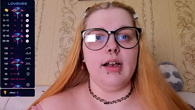 Snapshot of Crow_Diam0nd chatting on February 15, 2026, 12:55 am Crow Diam0nd online show from February 15, 2026, 12:55 am