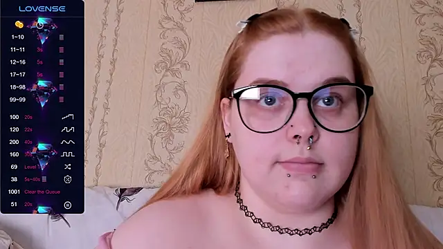 Snapshot of Crow_Diam0nd chatting on February 18, 2026, 12:23 pm Crow Diam0nd online show from February 18, 2026, 12:23 pm